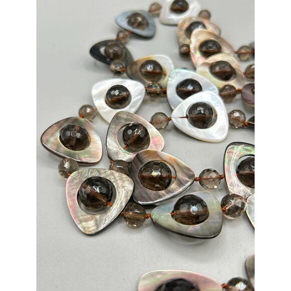 Mother of Pearl & Glass Beads Handknotted Long Necklace - Picture 4 of 7